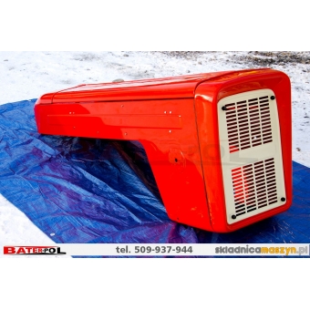 Maska standard lakierowana proszkowo URSUS C-360 CZERWONA